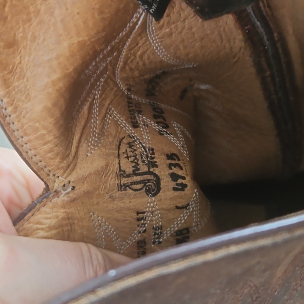 Justin Boots Tan Leather Western Boots - Picture 3 of 5